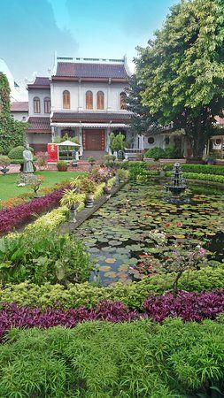 Tjong Yong Hian Gallery